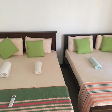 Reshani Guest House เนกอมโบ ภายนอก รูปภาพ