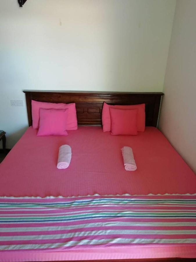 Reshani Guest House เนกอมโบ ภายนอก รูปภาพ