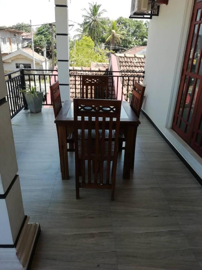 Reshani Guest House เนกอมโบ ภายนอก รูปภาพ