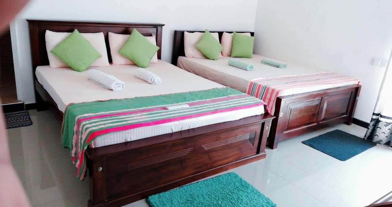 Reshani Guest House เนกอมโบ ภายนอก รูปภาพ